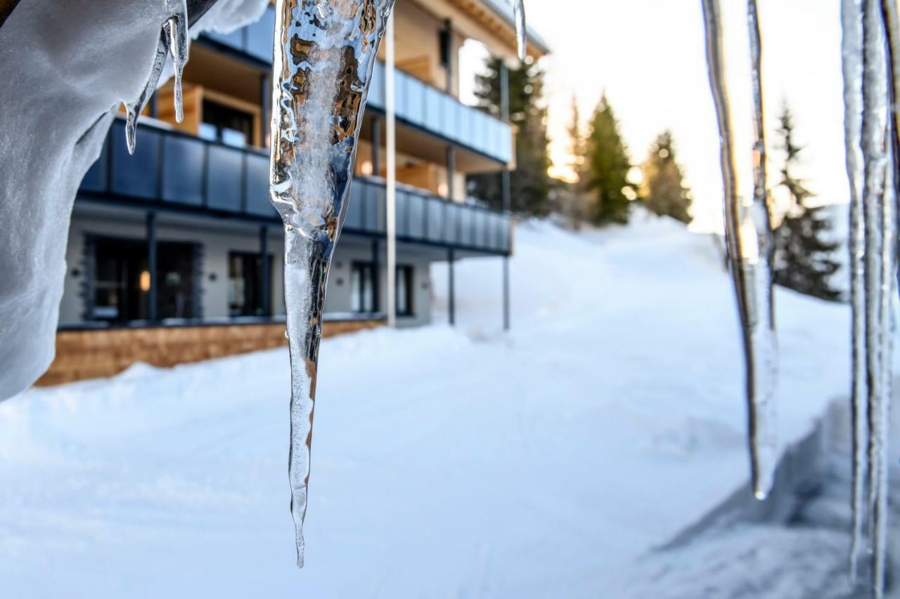 Almstueble Bergfrieden Hotel Damüls Buitenkant foto